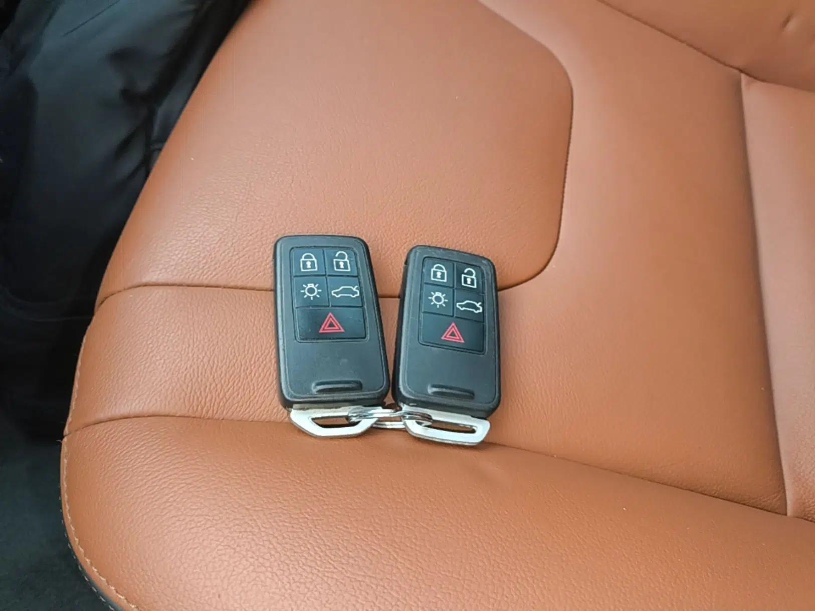 Volvo S60 2019 S60L T3 Intelligent Upgrade Edition — миниатюра 28