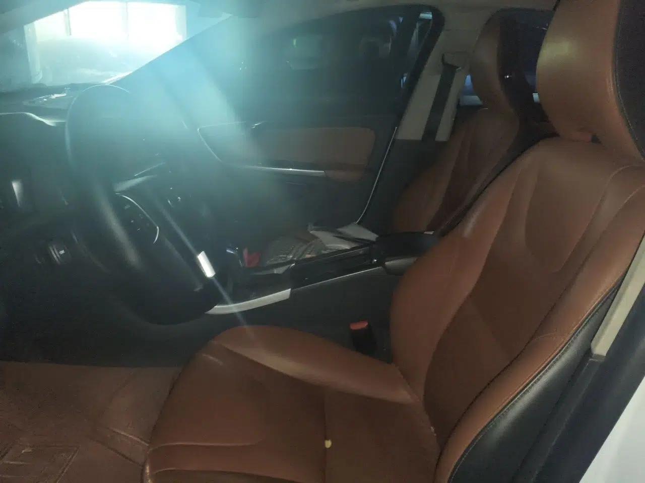 Volvo S60 2019 S60L Facelift T5 Intelligent Advanced Edition — миниатюра 15
