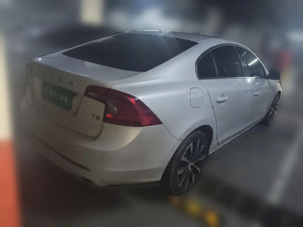 Volvo S60 2019 S60L Facelift T5 Intelligent Advanced Edition — миниатюра 6