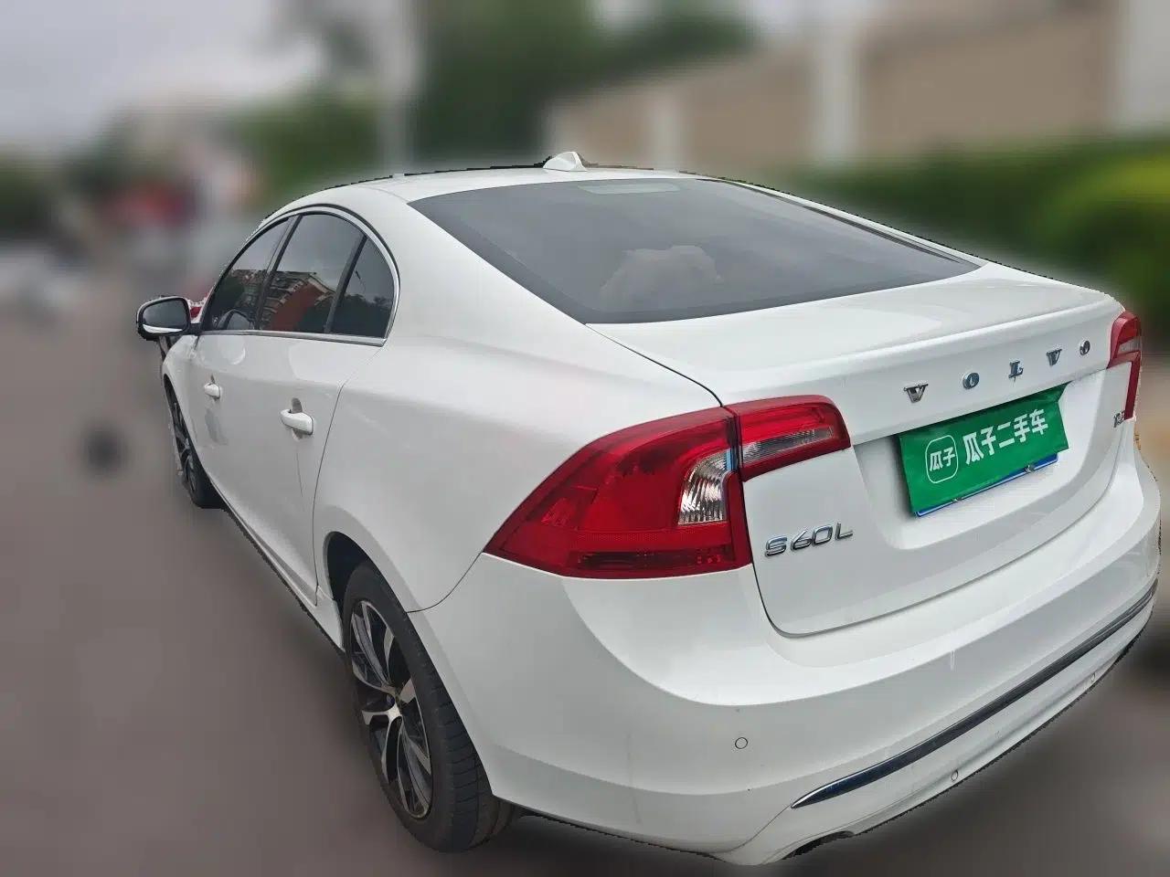 Volvo S60 2019 S60L Facelift T5 Intelligent Advanced Edition — миниатюра 4