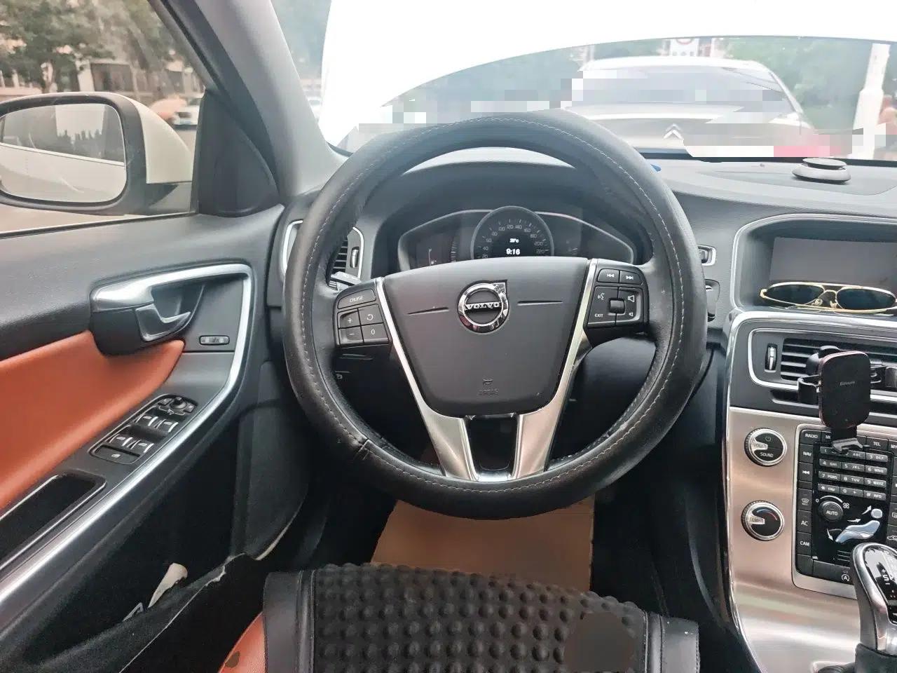 Volvo S60 2019 S60L Facelift T5 Intelligent Advanced Edition — миниатюра 10