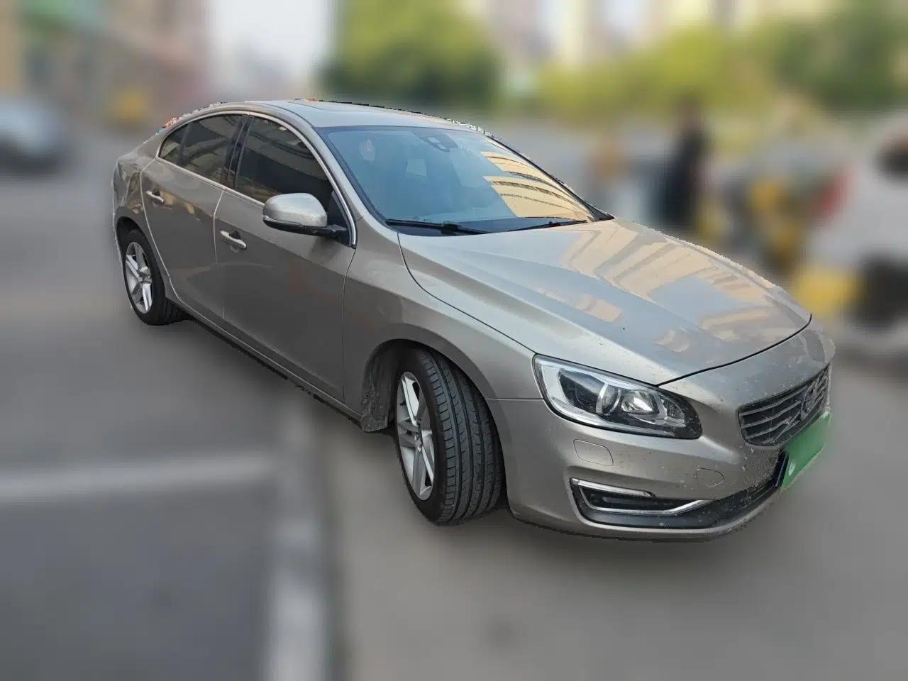 Volvo S60 2014 T5 Zhiya Edition — миниатюра 3