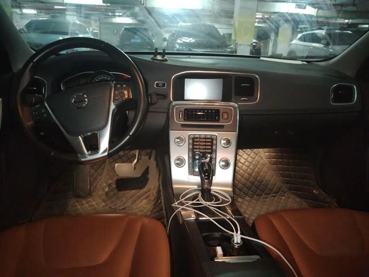Volvo S60 2019 S60L Facelift T5 Intelligent Advanced Edition — миниатюра 9
