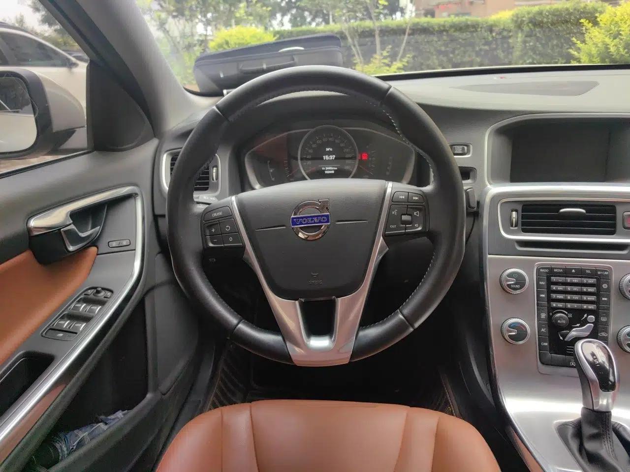 Volvo S60 2017 S60L T3 Smart Upgrade Edition — миниатюра 10
