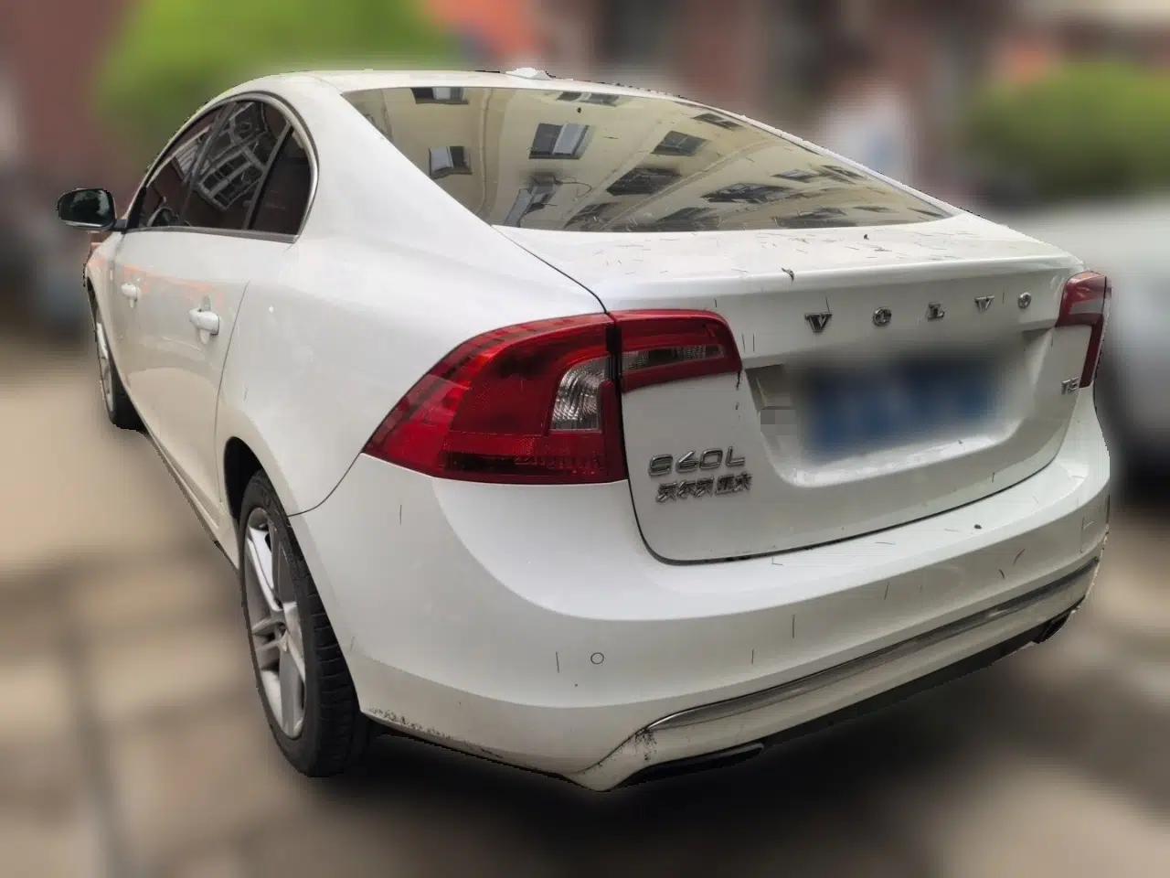 Volvo S60 2016 S60L T5 Intelligent Drive Edition — миниатюра 4