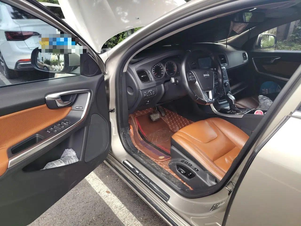 Volvo S60 2013 T5 Comfort Edition — миниатюра 16