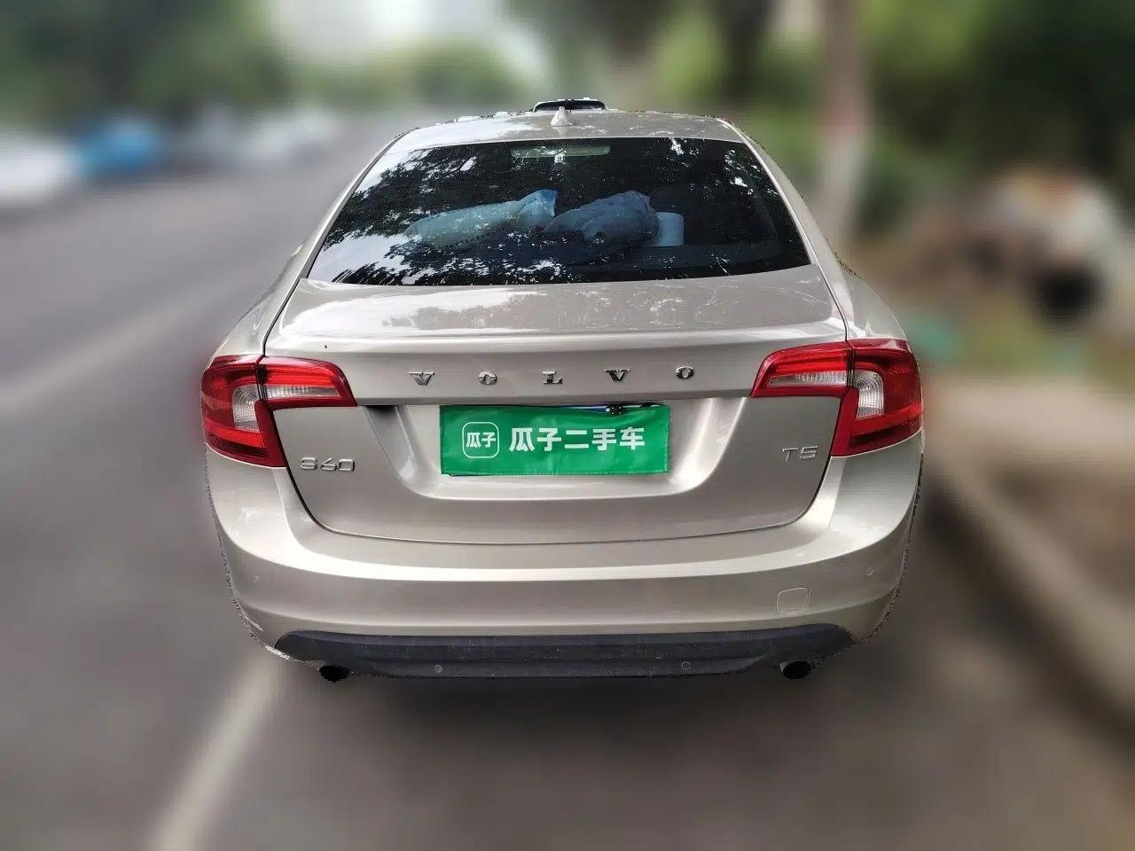 Volvo S60 2013 T5 Comfort Edition — миниатюра 5