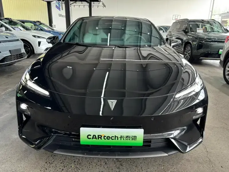 Deep Blue L07 2026 Model 240 Ultra Huawei Qiankun ADS SE Edition — миниатюра 2