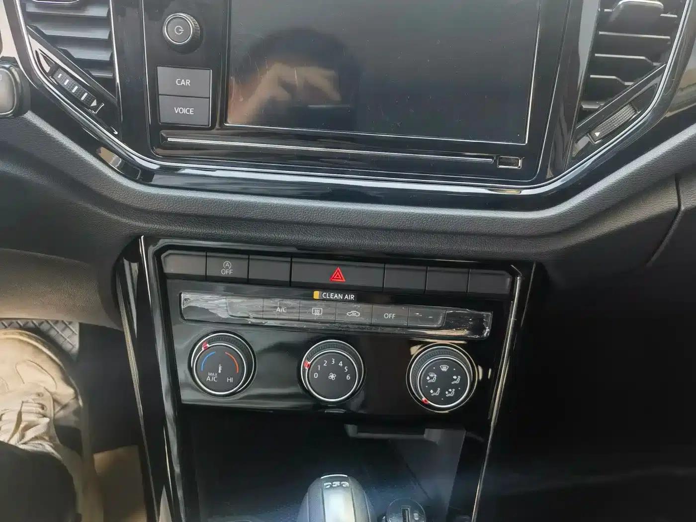 2019 T-ROC 280TSI DSG 2WD Comfort Model (National V Emission Standard) — миниатюра 12