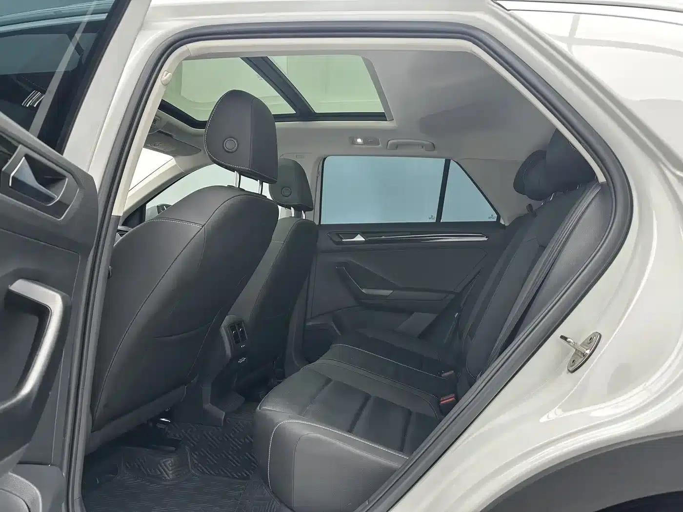 T-ROC 2022 280TSI DSG 2WD Comfort Plus — миниатюра 6