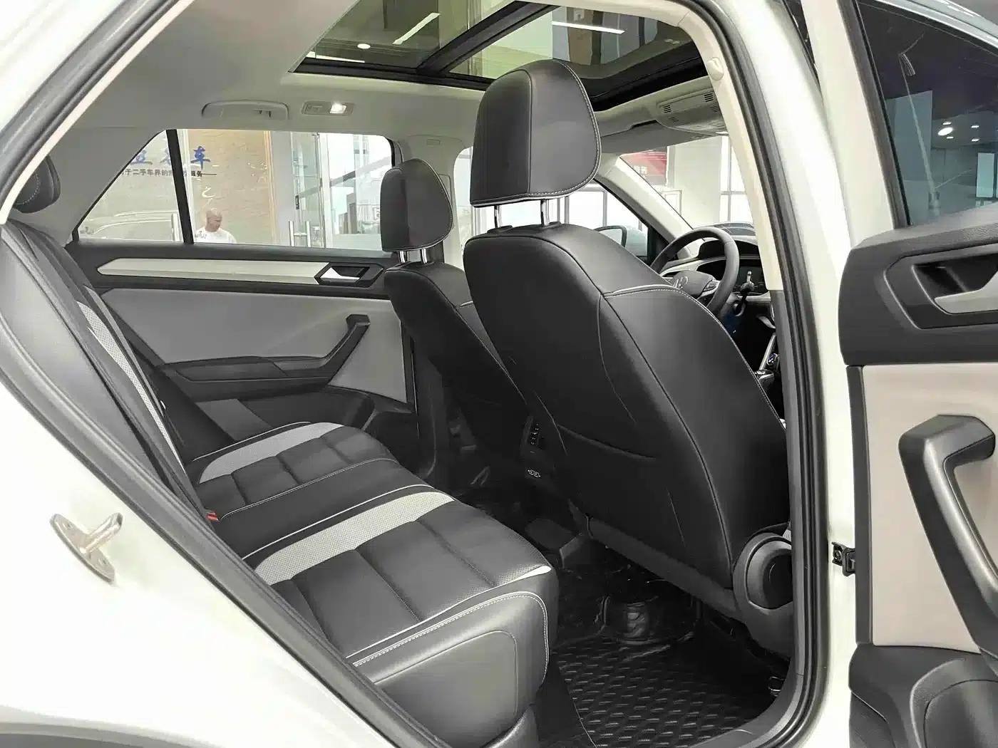 2023 T-ROC 280TSI DSG 2WD Time Edition — миниатюра 13