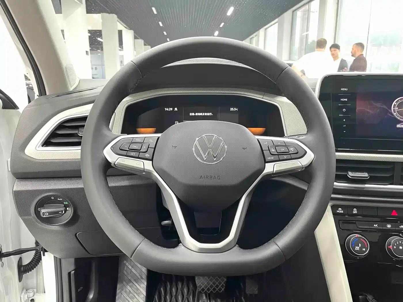 2023 T-ROC 280TSI DSG 2WD Time Edition — миниатюра 8