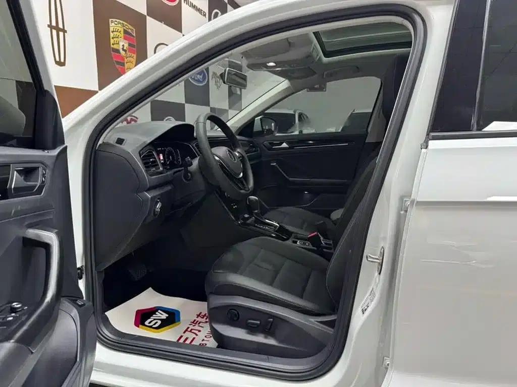 T-ROC 2022 280TSI DSG 2WD Comfort Plus — миниатюра 7