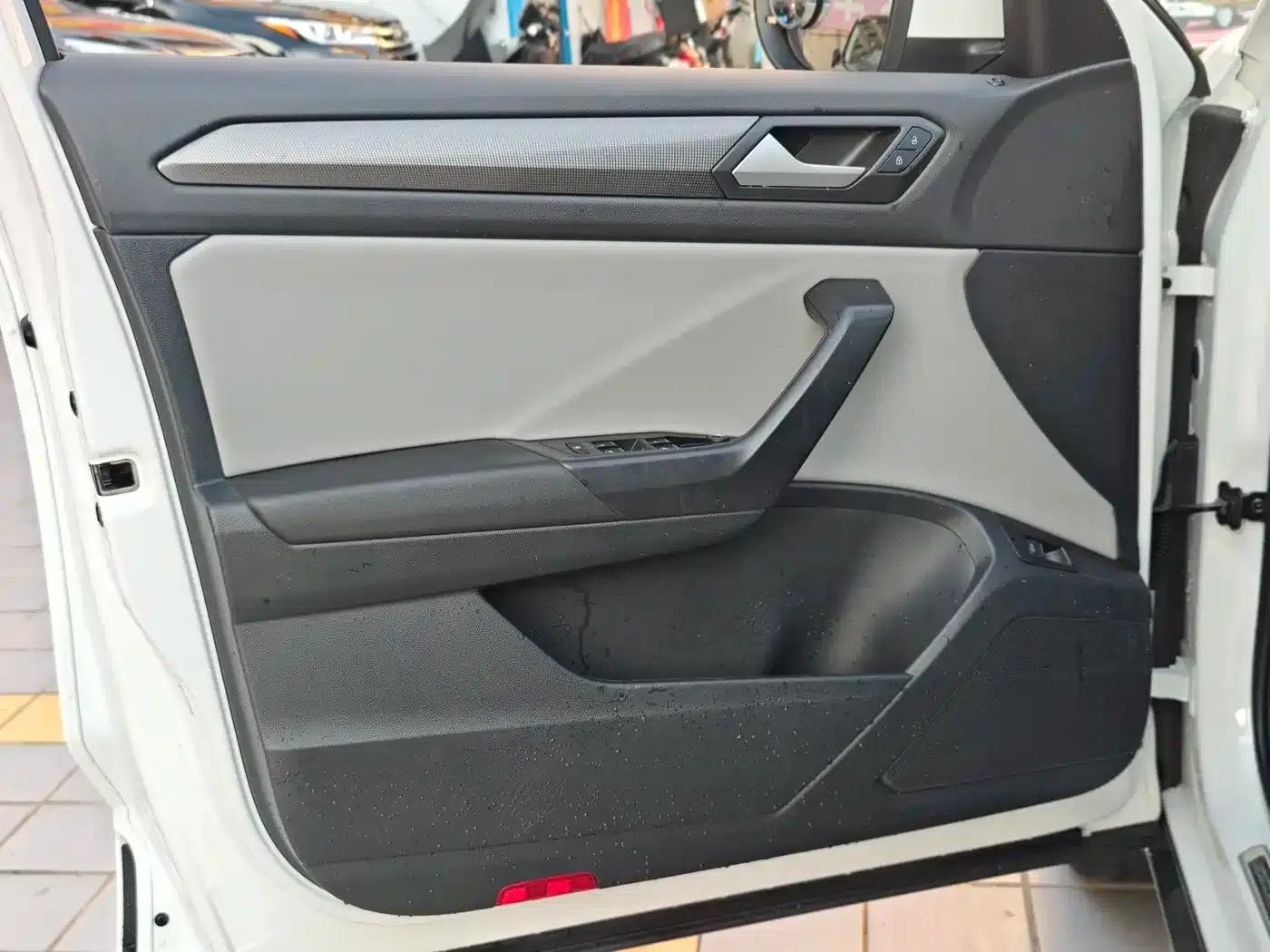 2024 T-ROC 300TSI DSG 2WD Chenguang Edition — миниатюра 11