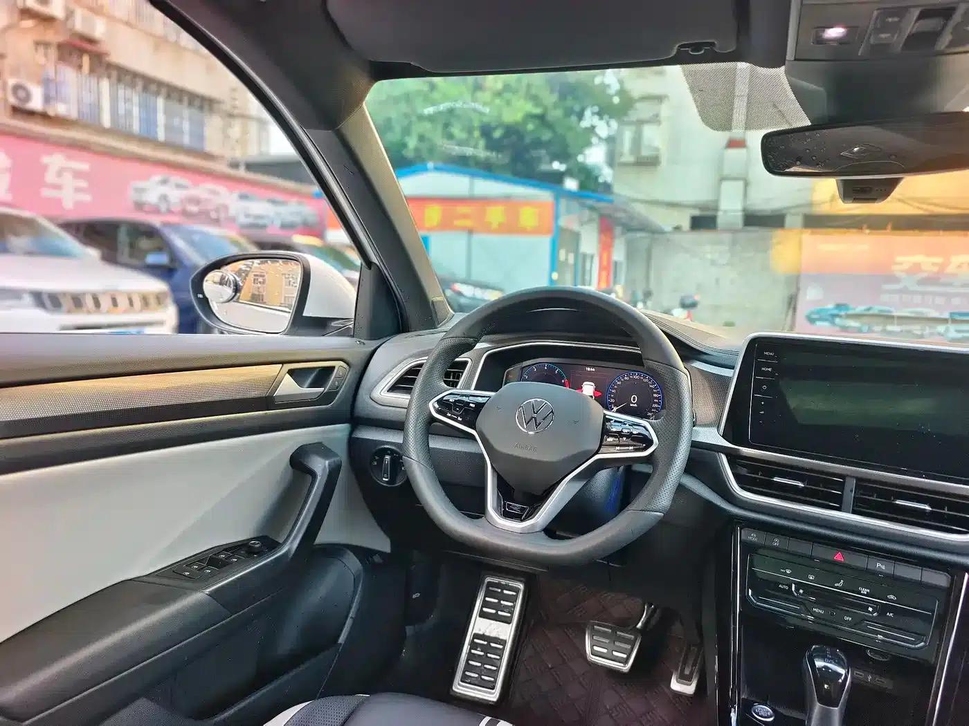 2024 T-ROC 300TSI DSG 2WD Chenguang Edition — миниатюра 12