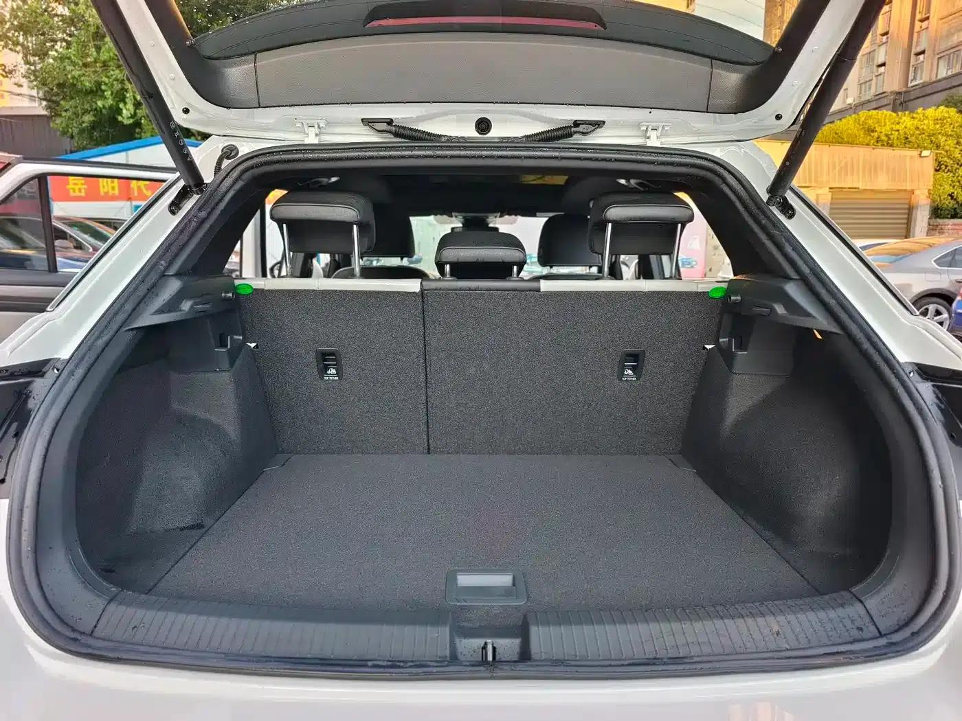 2024 T-ROC 300TSI DSG 2WD Chenguang Edition — миниатюра 18