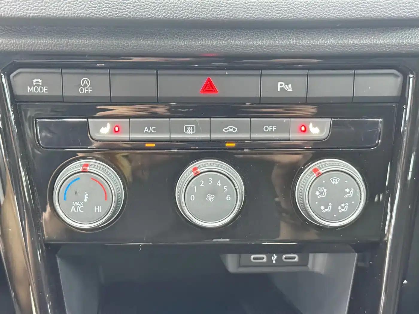 T-ROC 2022 280TSI DSG 2WD Comfort Plus — миниатюра 9
