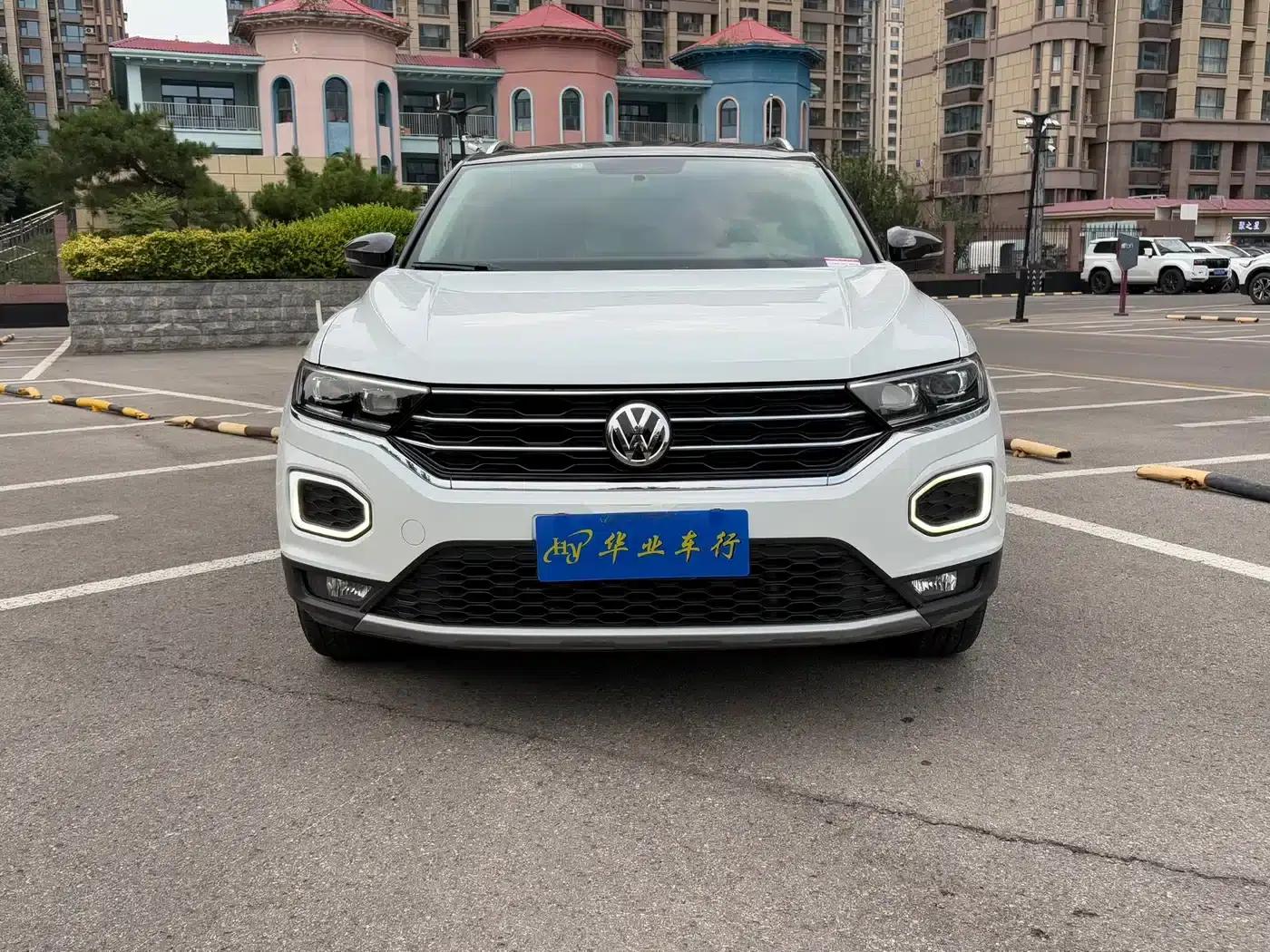 2018 T-ROC 280TSI DSG 2WD Comfort Model (National V Emission Standard) — миниатюра 2