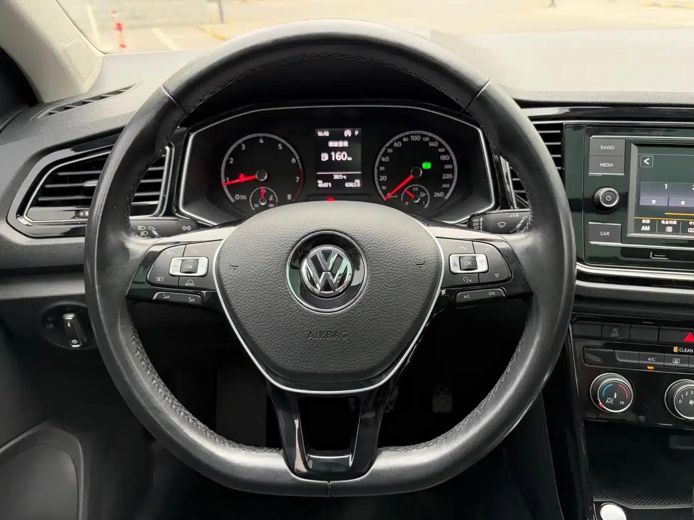 2018 T-ROC 280TSI DSG 2WD Comfort Model (National V Emission Standard) — миниатюра 8