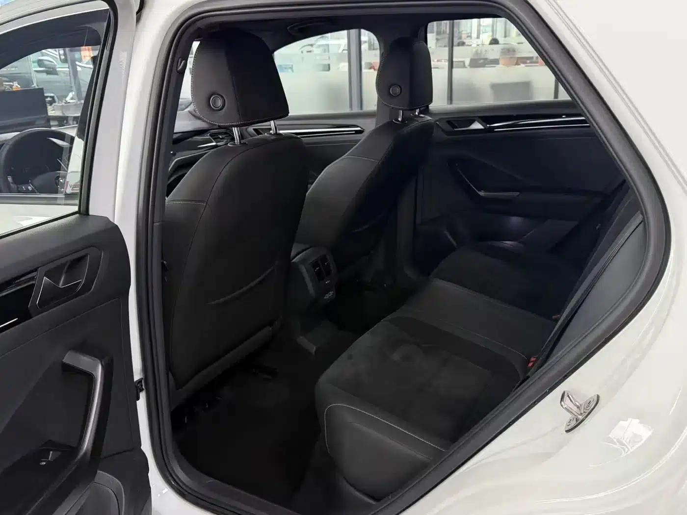 T-ROC 2021 280TSI DSG 4WD Luxury Intelligent Edition — миниатюра 5