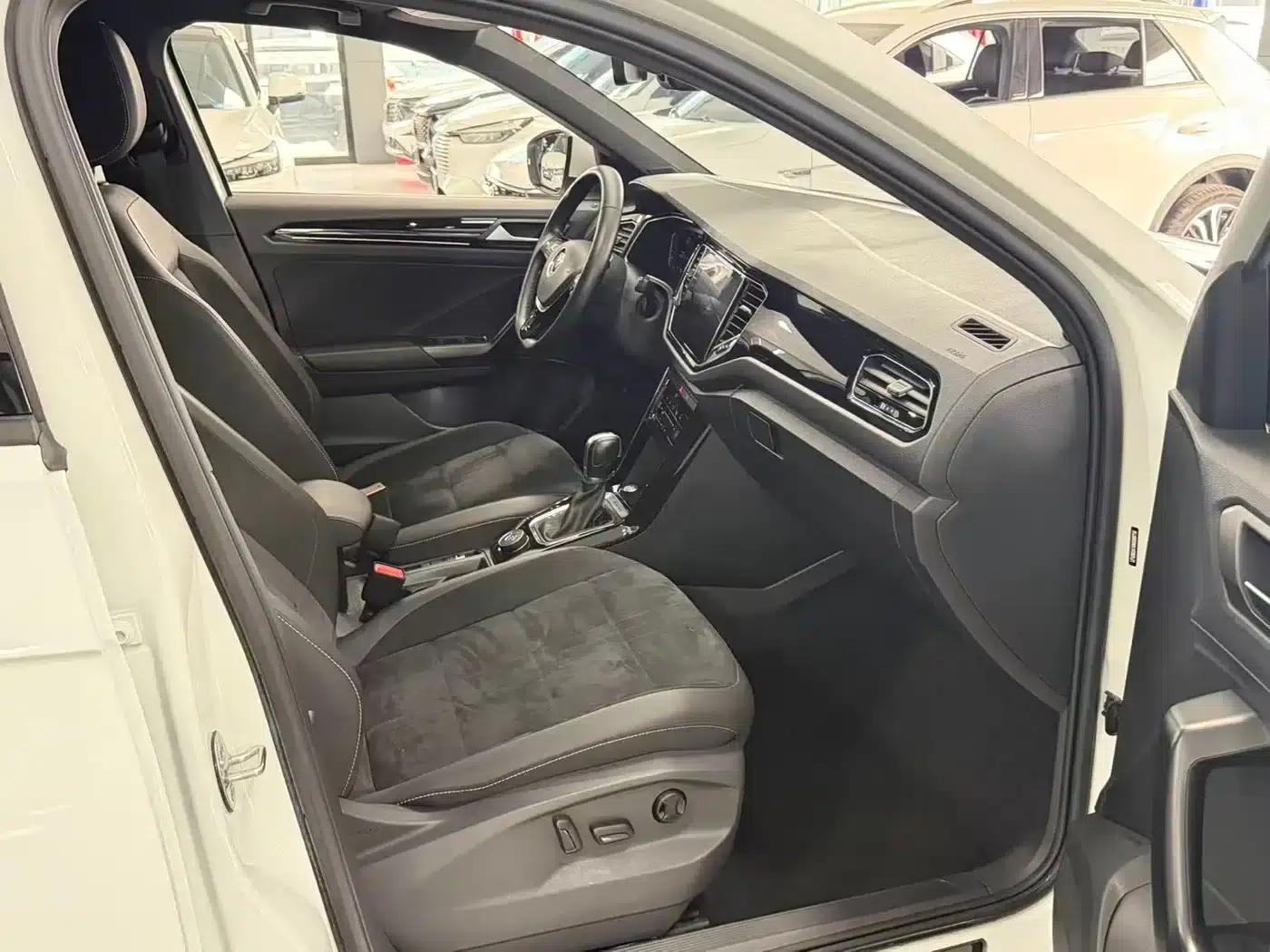 T-ROC 2021 280TSI DSG 4WD Luxury Intelligent Edition — миниатюра 7