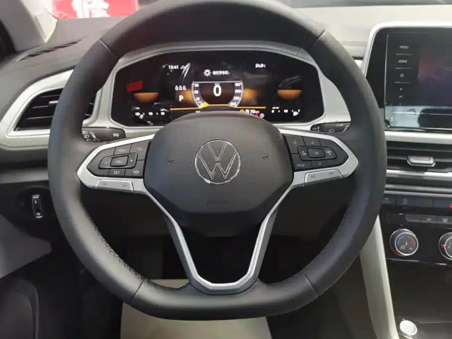 T-ROC 2025 Facelift II 280TSI DSG 2WD Time Edition — миниатюра 15