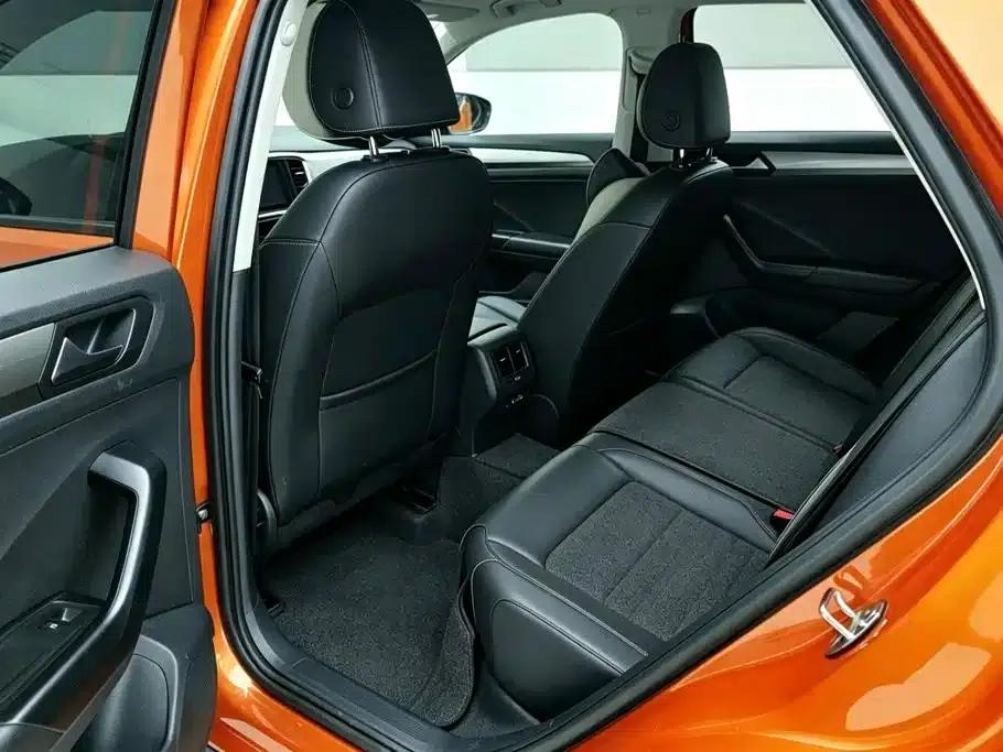 2018 T-ROC 230TSI DSG 2WD Entry-level Model (China V Emission Standard) — миниатюра 11