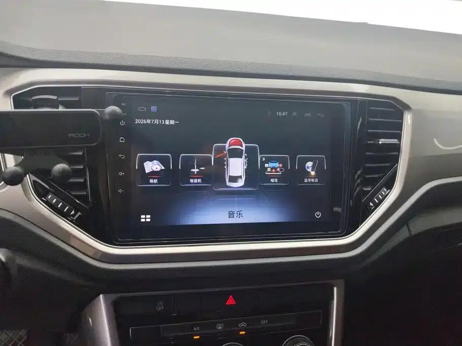 2018 T-ROC 230TSI DSG 2WD Entry-level Model (China V Emission Standard) — миниатюра 13