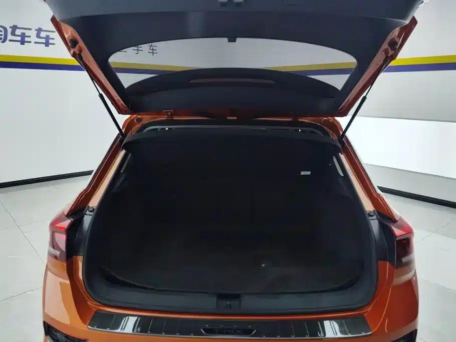 2018 T-ROC 230TSI DSG 2WD Entry-level Model (China V Emission Standard) — миниатюра 4