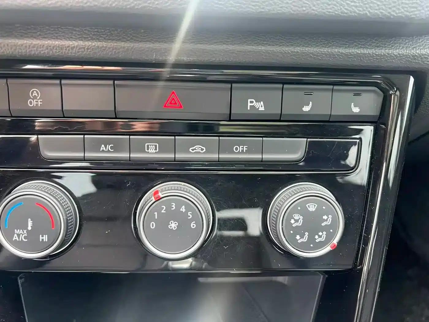 T-ROC 2022 280TSI DSG 2WD Comfort Plus — миниатюра 6