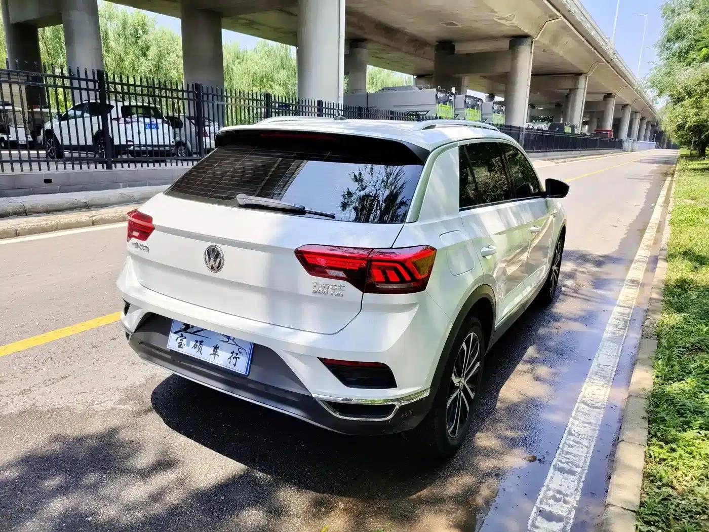 2019 T-ROC 280TSI DSG 2WD Comfort Model (China VI Emission Standard) — миниатюра 12