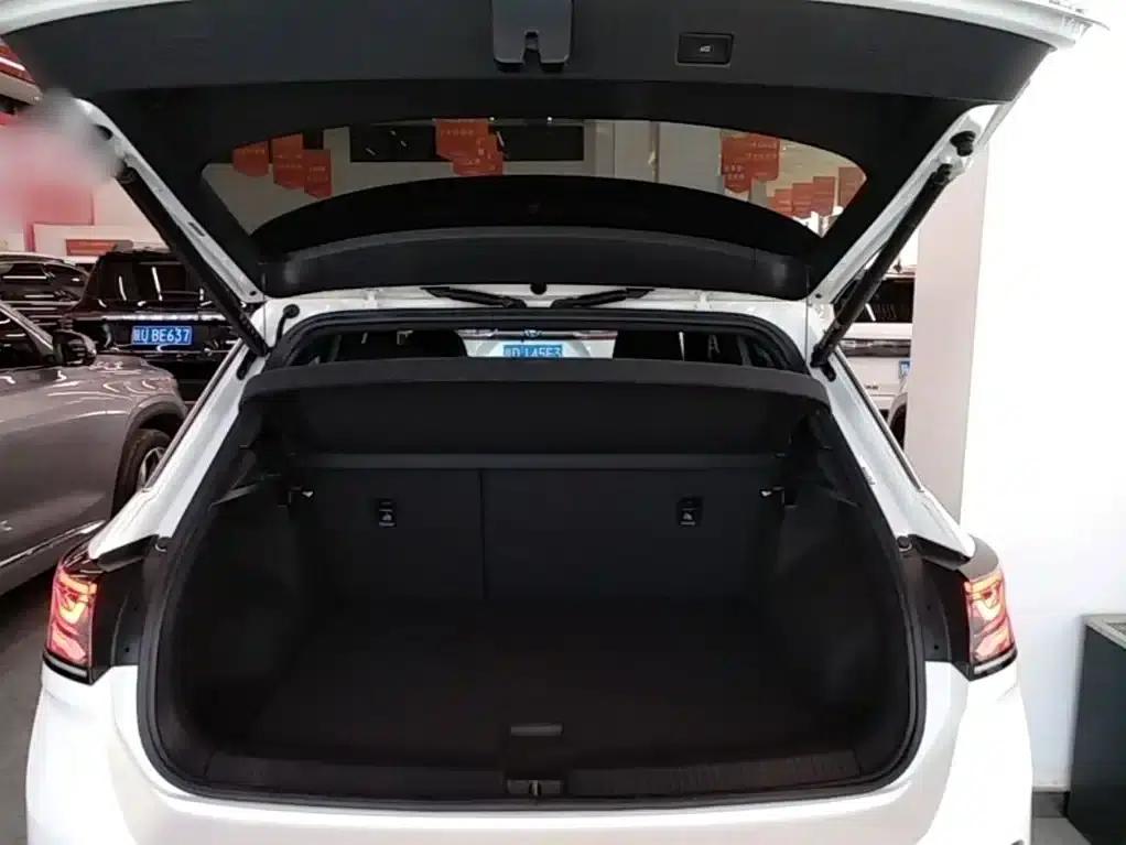 2024 T-ROC 300TSI DSG 2WD Chenguang Edition — миниатюра 19