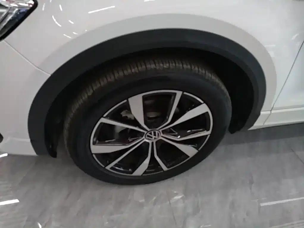 2024 T-ROC 300TSI DSG 2WD Chenguang Edition — миниатюра 23