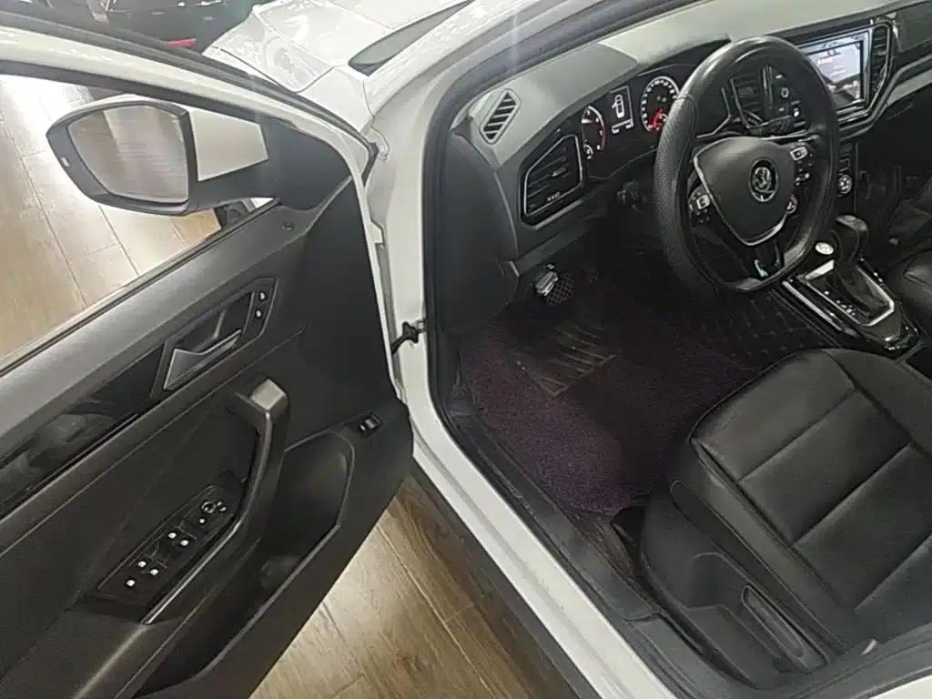 2019 T-ROC 280TSI DSG 2WD Comfort Model (China VI Emission Standard) — миниатюра 16