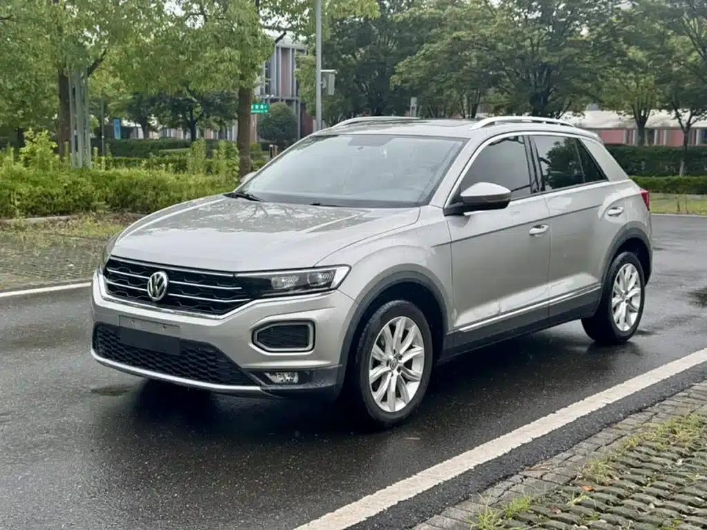 2018 T-ROC 230TSI DSG 2WD Entry-level Model (China V Emission Standard) — миниатюра 2