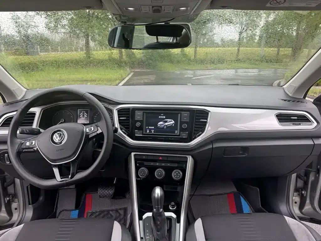 2018 T-ROC 230TSI DSG 2WD Entry-level Model (China V Emission Standard) — миниатюра 19