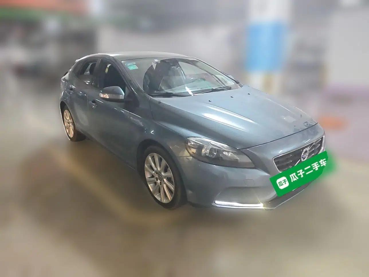 Volvo V40 2013 2.0T Zhiyi Edition — миниатюра 3