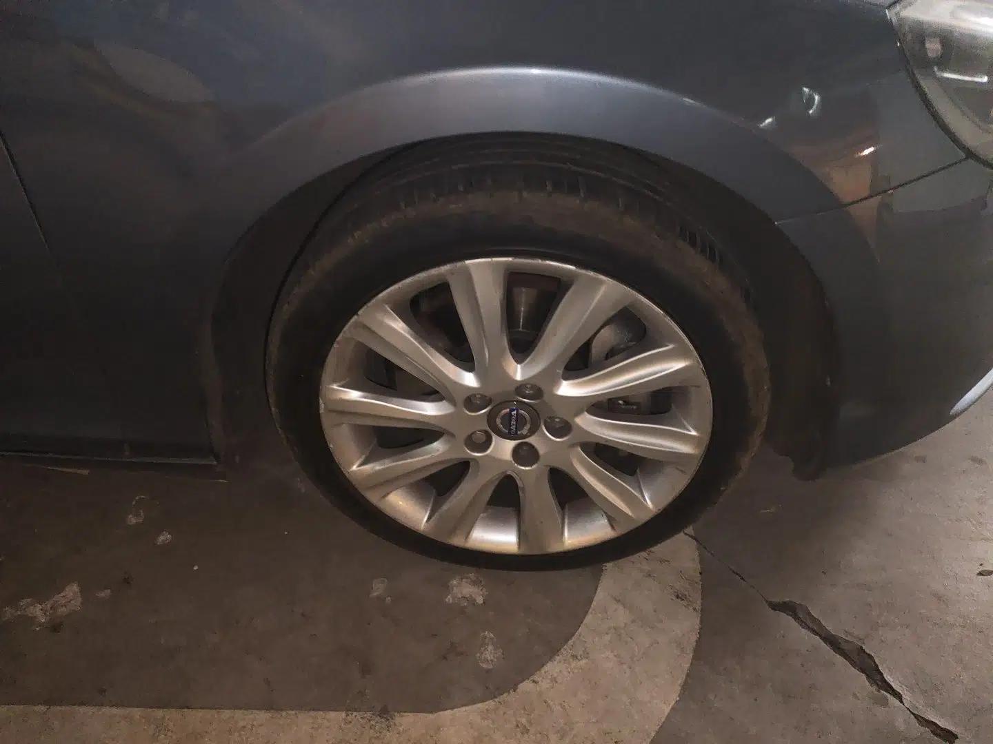 Volvo V40 2013 2.0T Zhiyi Edition — миниатюра 8