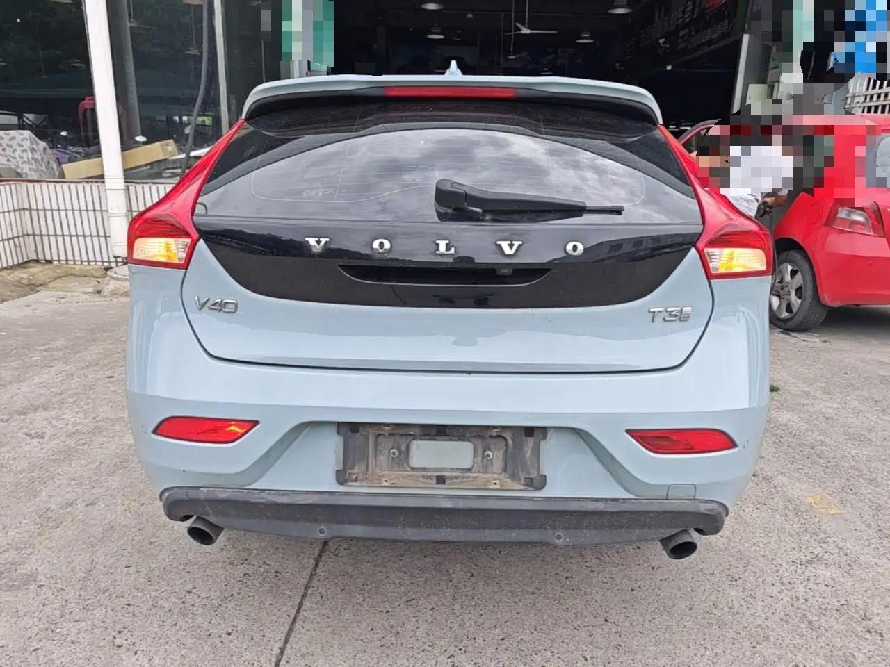 Volvo V40 2018 T3 Zhiya Edition — миниатюра 5