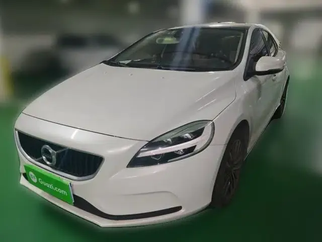 Volvo V40 2017 T3 Smart Edition