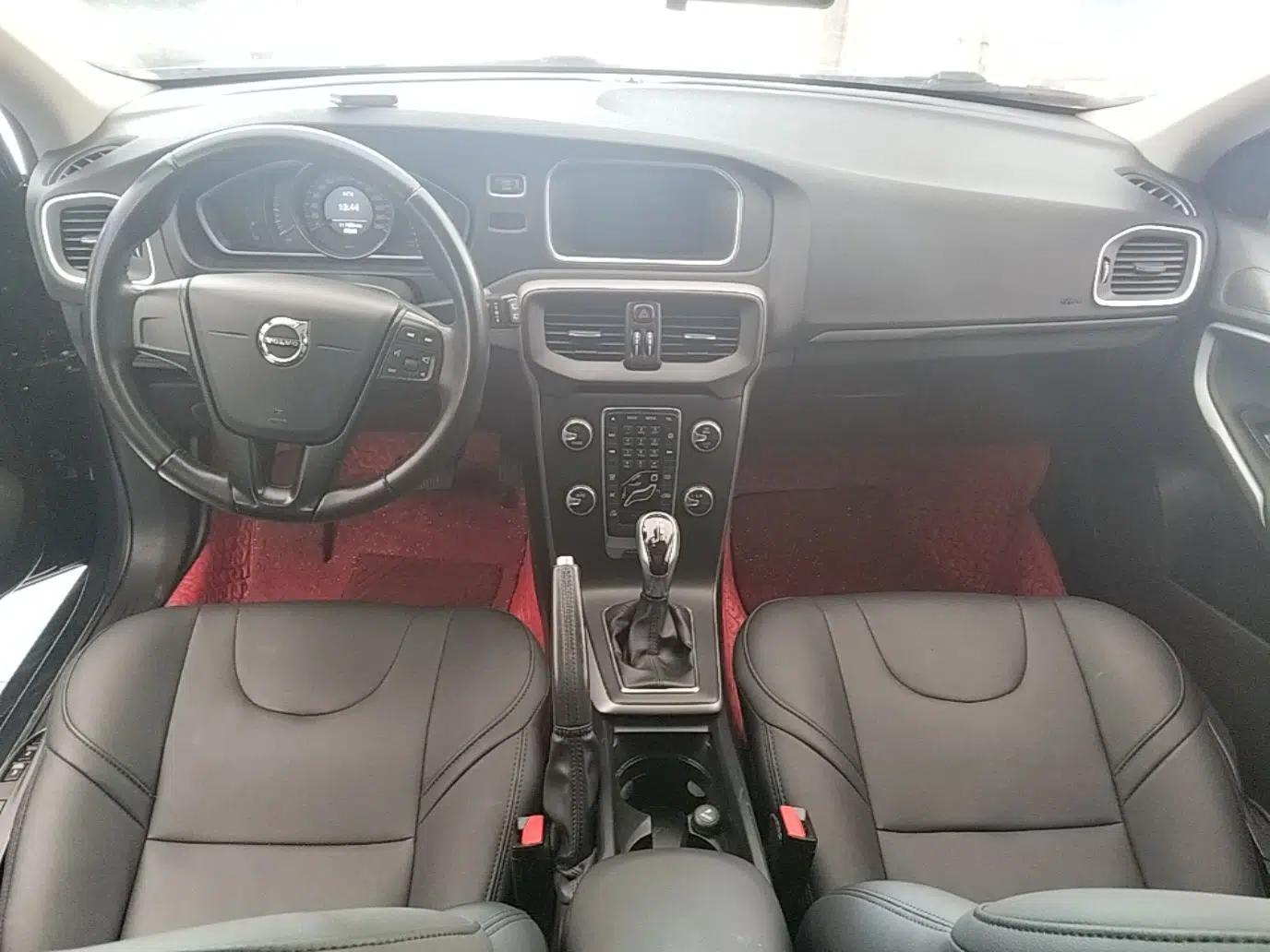 Volvo V40 2017 T3 Smart Edition — миниатюра 12