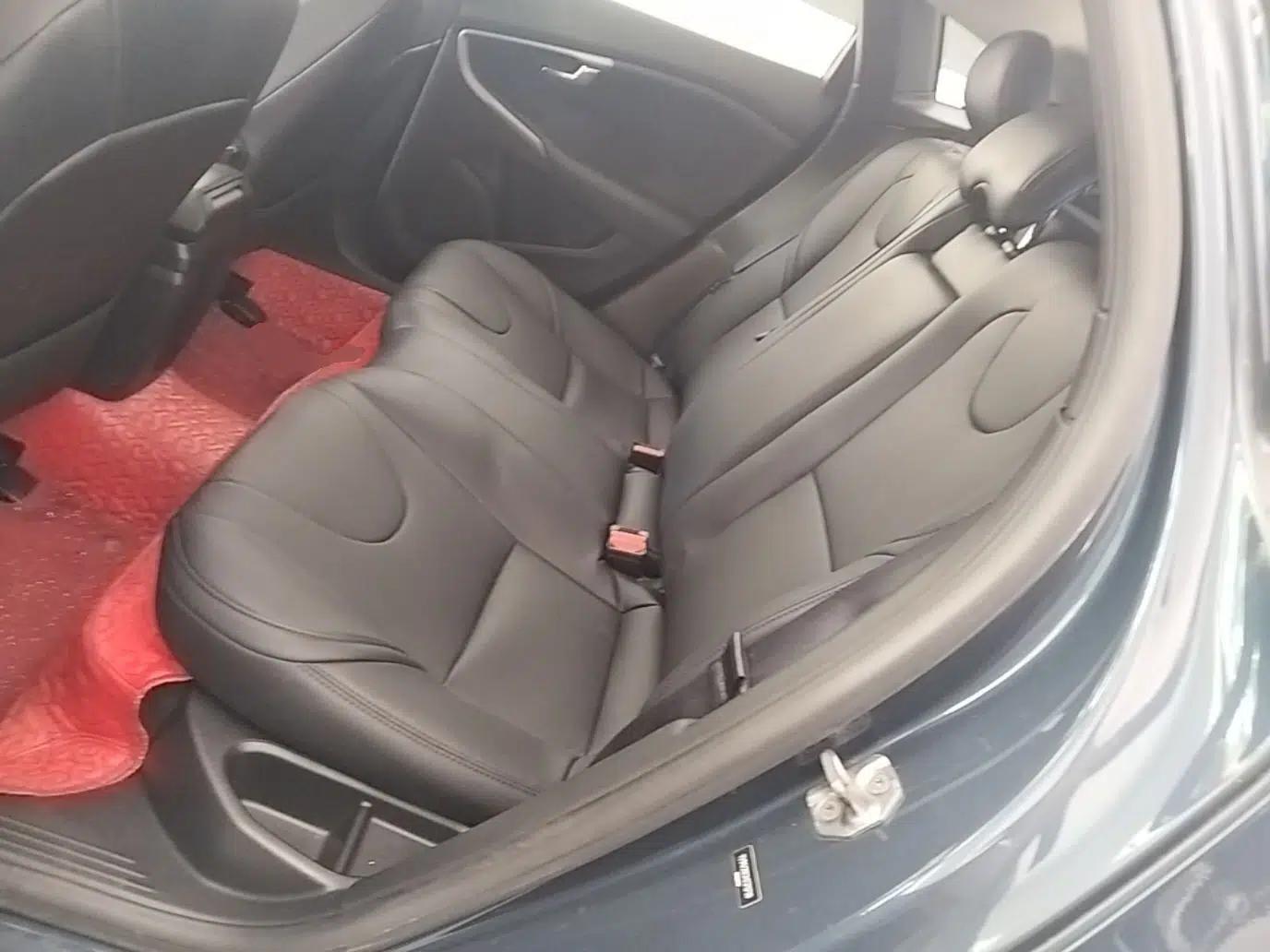 Volvo V40 2017 T3 Smart Edition — миниатюра 20