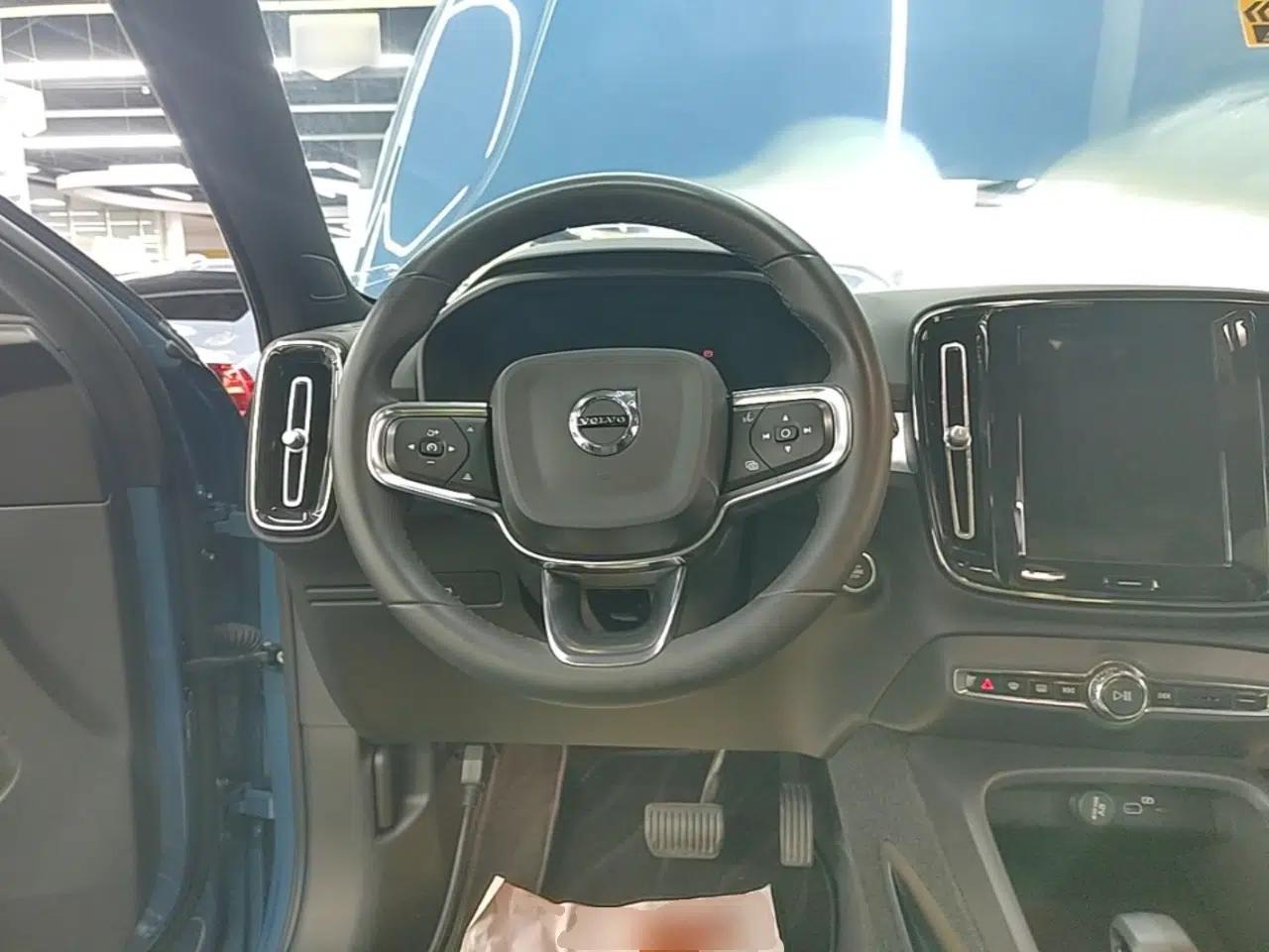 Volvo XC40 2023 B3 Smart & Stylish Edition — миниатюра 18