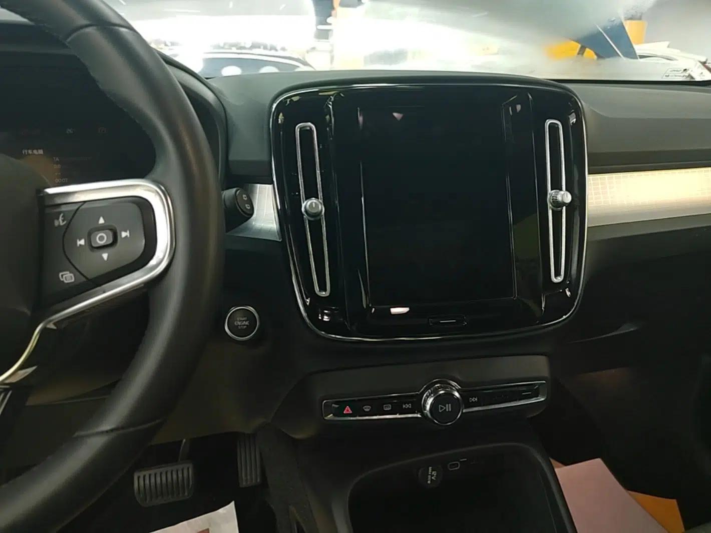Volvo XC40 2023 B3 Smart & Stylish Edition — миниатюра 20