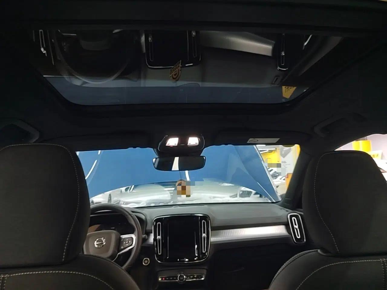 Volvo XC40 2023 B3 Smart & Stylish Edition — миниатюра 26