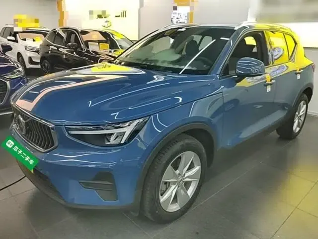 Volvo XC40 2023 B3 Smart & Stylish Edition