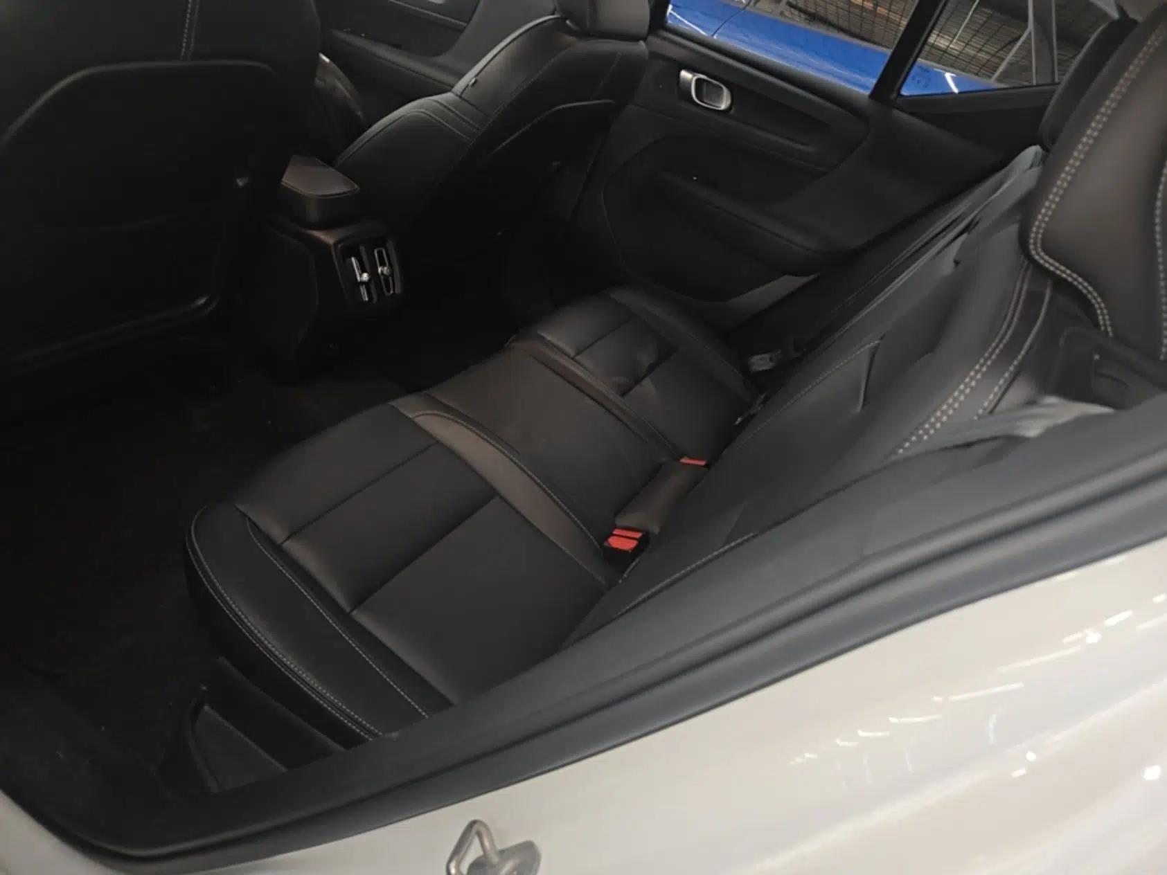 Volvo XC40 2024 B4 4x4 Smart Luxury Edition — миниатюра 20