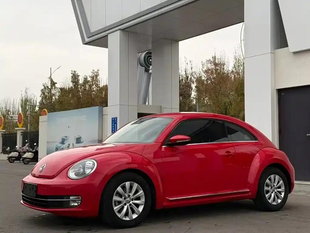 2016 Volkswagen Beetle 180TSI Club Edition — миниатюра 1