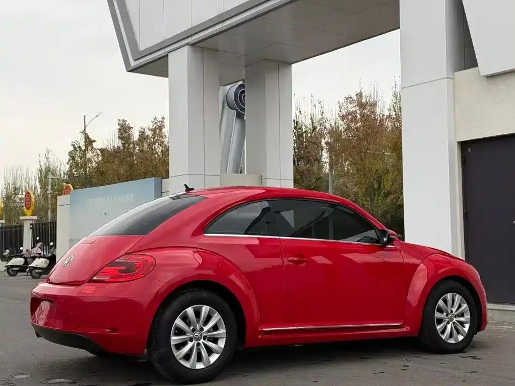 2016 Volkswagen Beetle 180TSI Club Edition — миниатюра 9