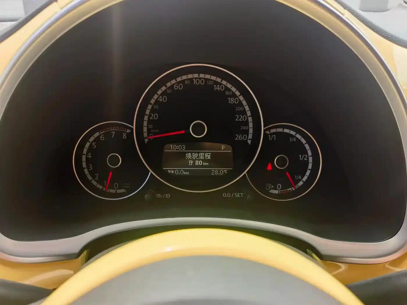 2013 Volkswagen Beetle 1.2TSI Fashion Edition — миниатюра 11